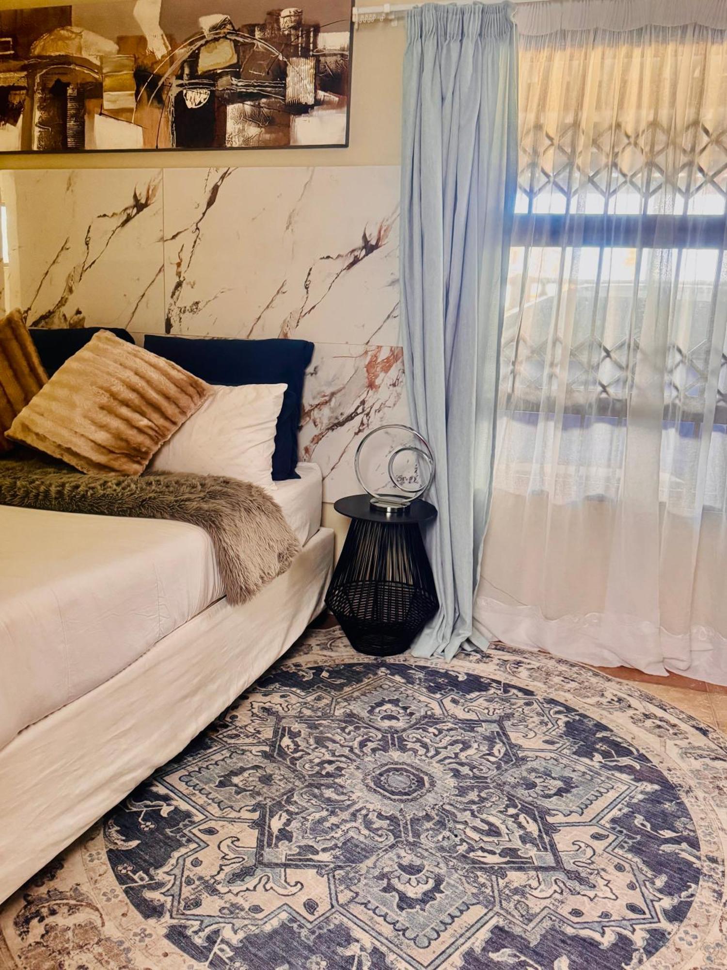 Apartment Greens Haven, Your Private Escape In *