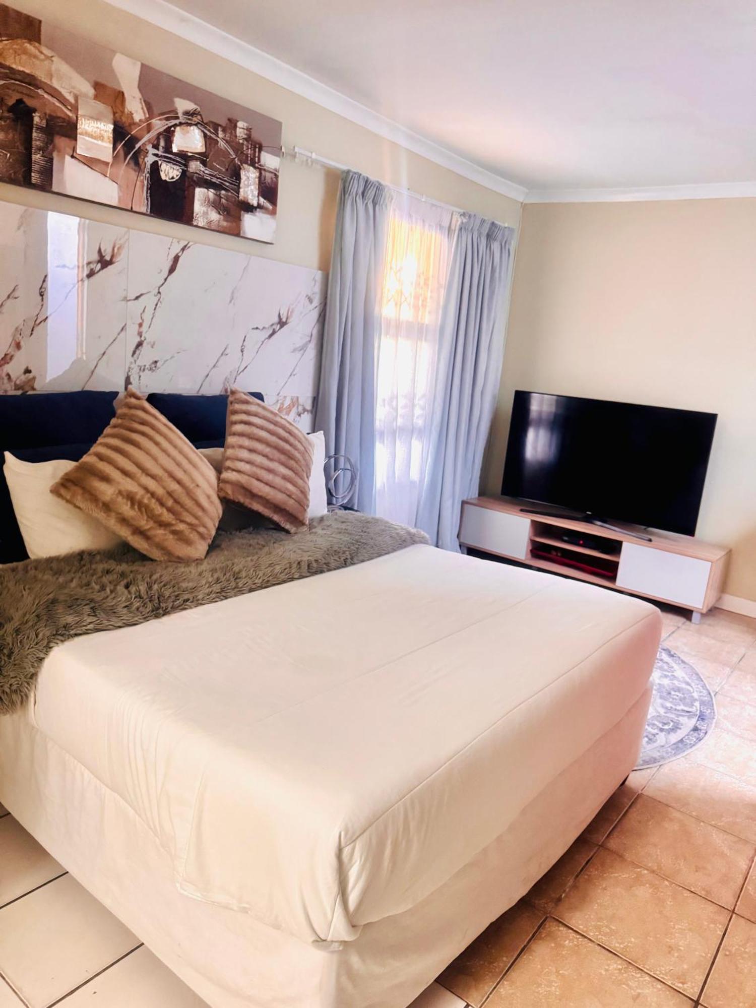 Greens Haven, Your Private Escape In Apartment